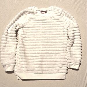Juicy Couture Girls Pullover Fluffy Sweater Size 6